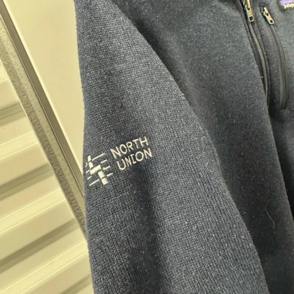 Patagonia Full Zip Up Sweatshirt Blue Company Embroidered Mens‎ XL Utility Work